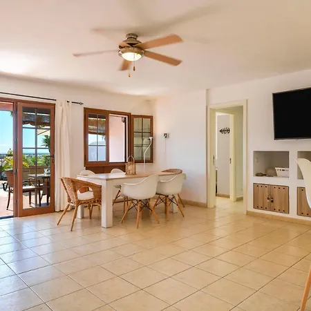 Puerto Chico 2 아파트 *