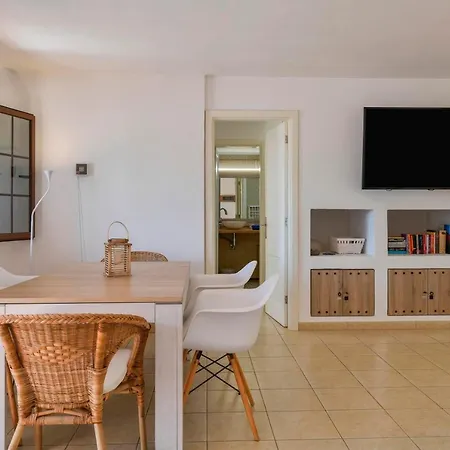 아파트 Puerto Chico 2 플라야블랑카